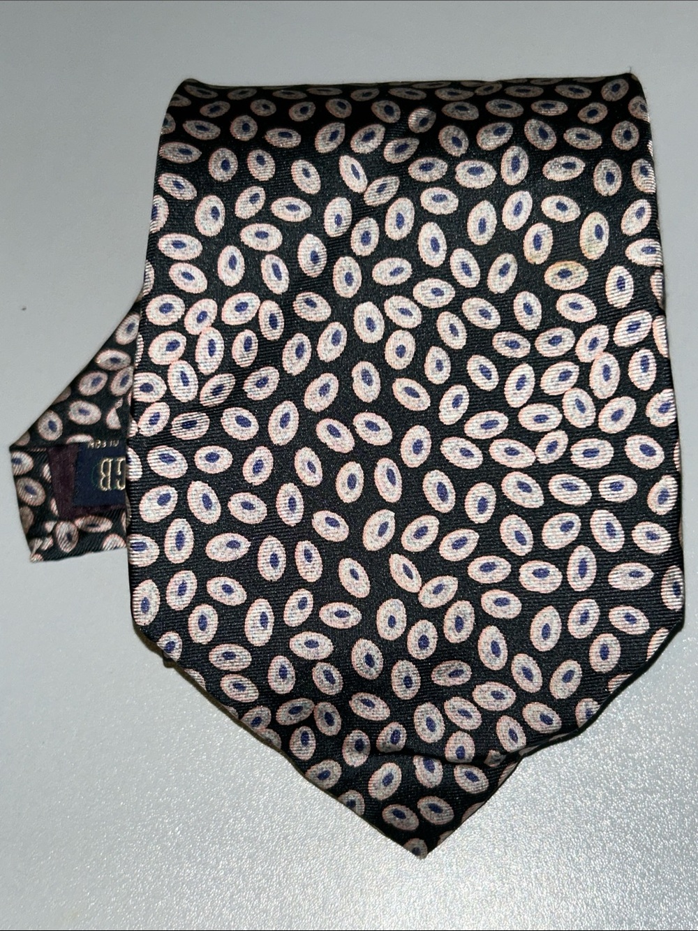 Gitman Brothers Black Silk Tie with Pink and Blue Oval Motif